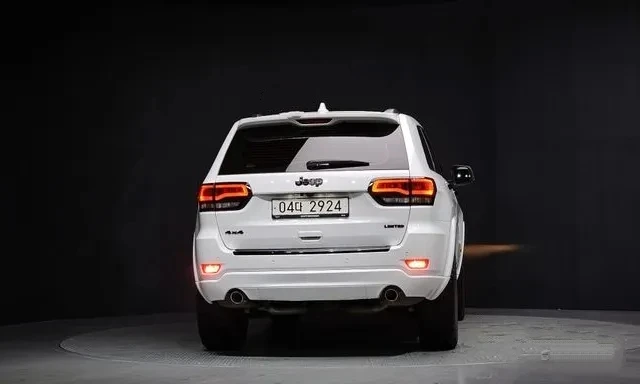 Jeep Grand cherokee 3.6 Limited WK2 - изображение 4