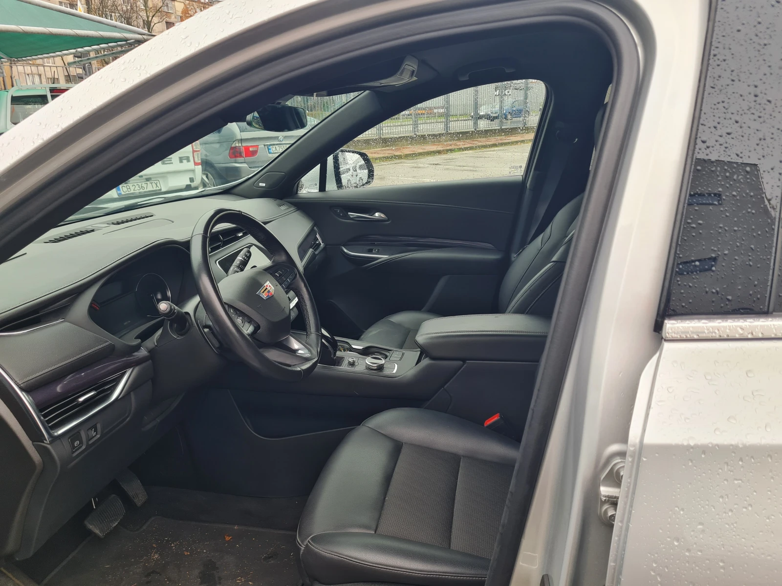 Cadillac XT4 350t - изображение 9
