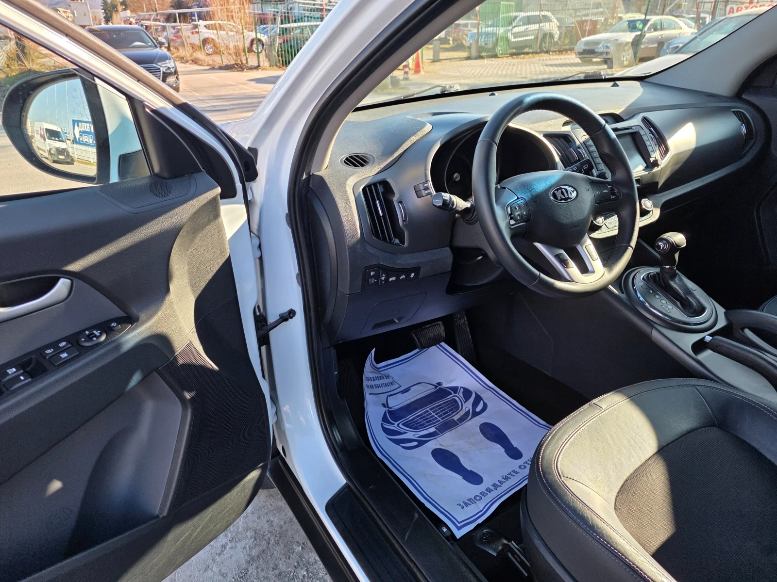 Kia Sportage 122x.km 2.0CRDI R AWD 184k.s - КАТО НОВА !!! - изображение 7