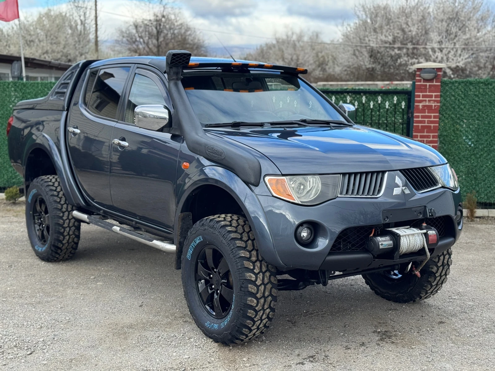 Mitsubishi L200 2.5TDI УНИКАТ, снимка 3 - Автомобили и джипове - 54072632