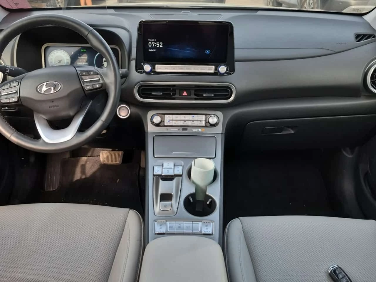 Hyundai Kona ULTIMATE/КАМЕРА/ОБДУХВАНЕ/АВТОКРЕДИТ, снимка 10 - Автомобили и джипове - 54906768