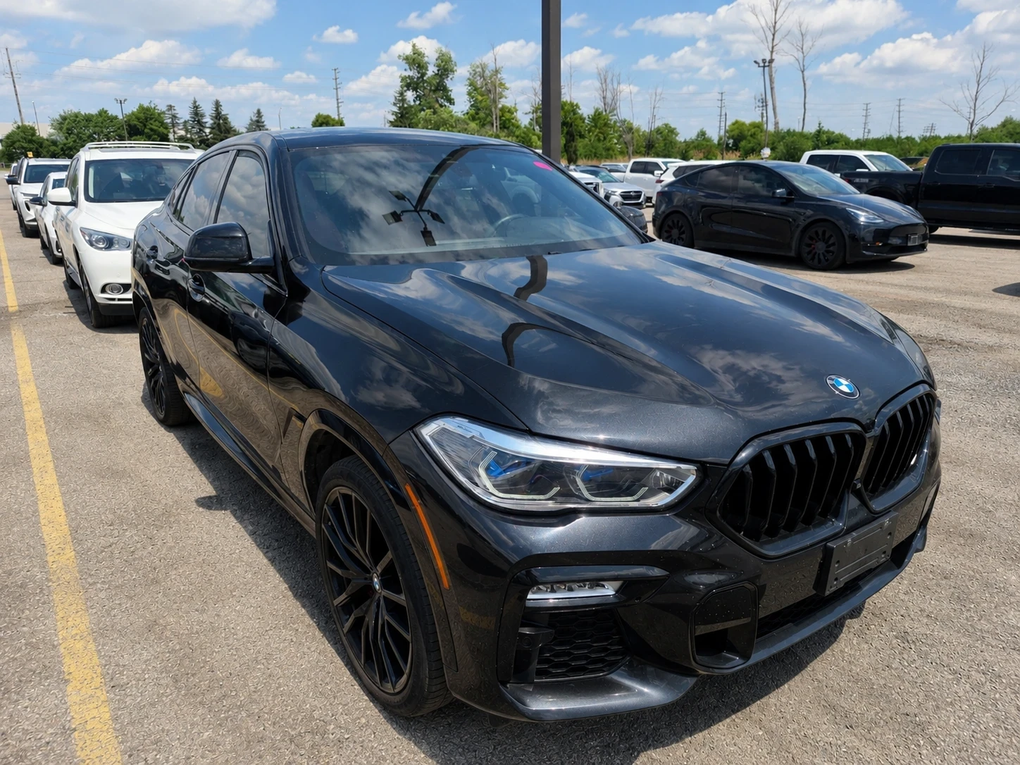 BMW X6 M-pkg| Soft-Close| 360| Harman/Kardon, снимка 2 - Автомобили и джипове - 55233155