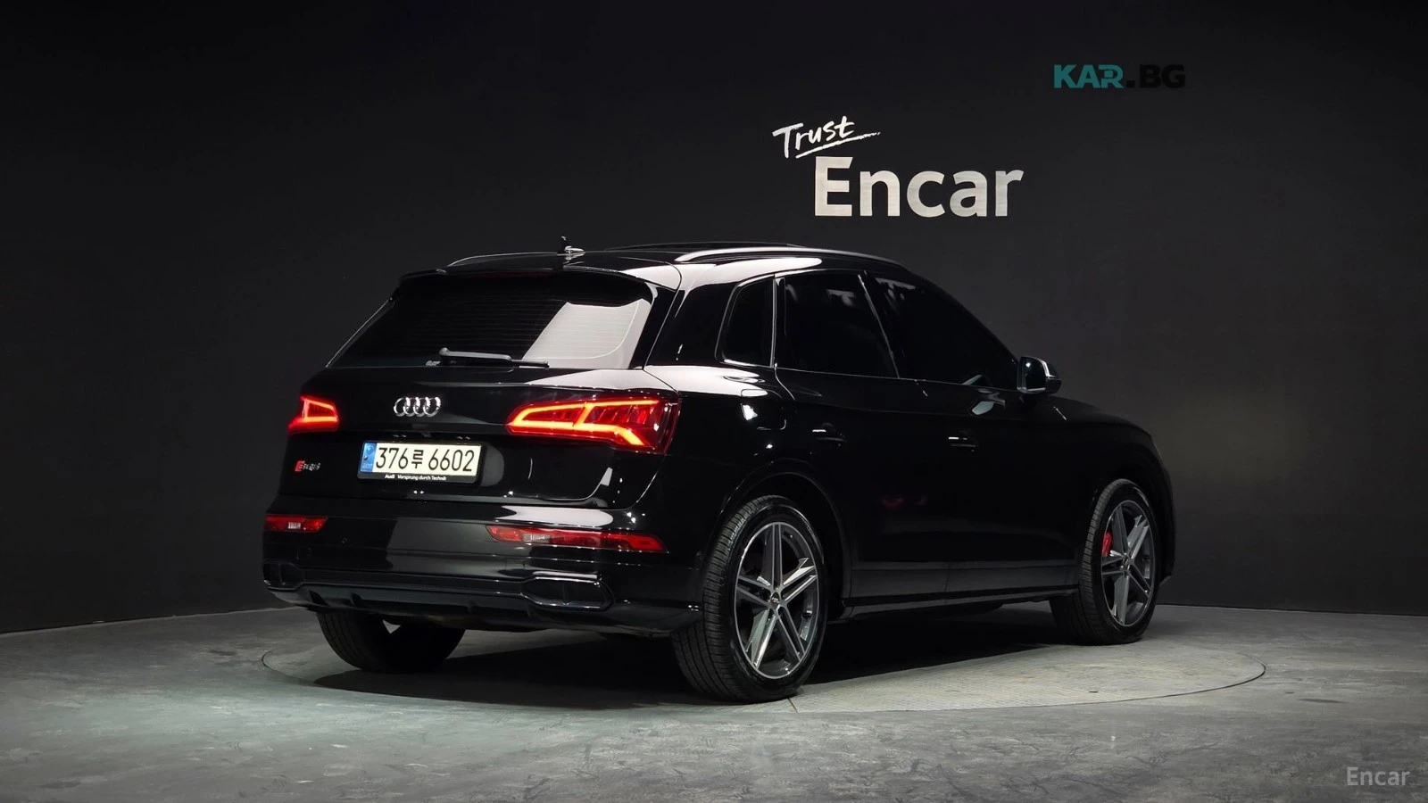 Audi SQ5 3.0 TDI QUATTRO* HUD* КОЖА* ПАНО* НАВИ* 360, снимка 2 - Автомобили и джипове - 55327878