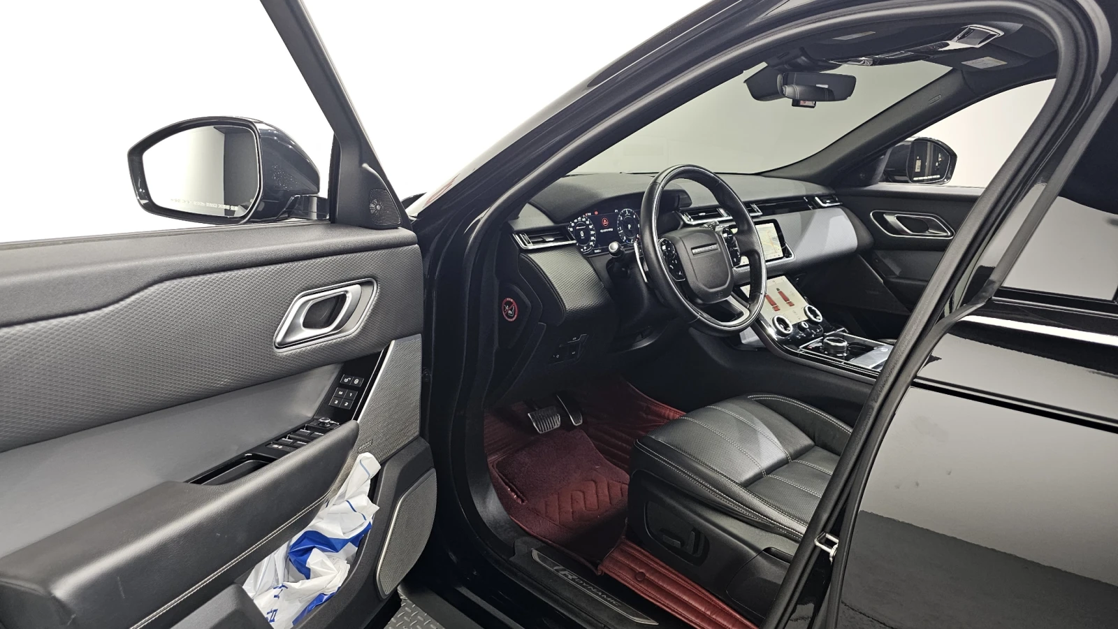 Land Rover Range Rover Velar D240* ЕЛ. БАГАЖНИК* BLIND SPOT* ЛЮК* КРАЙНА ЦЕНА, снимка 10 - Автомобили и джипове - 55435644