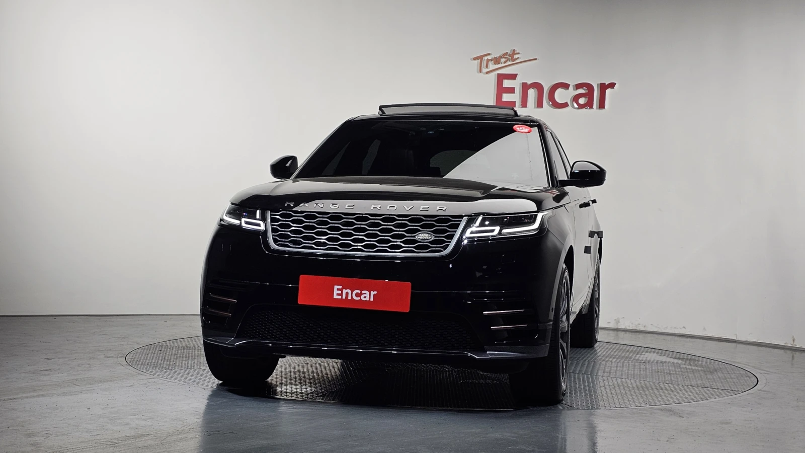 Land Rover Range Rover Velar D240* ЕЛ. БАГАЖНИК* BLIND SPOT* ЛЮК* КРАЙНА ЦЕНА, снимка 3 - Автомобили и джипове - 55435644