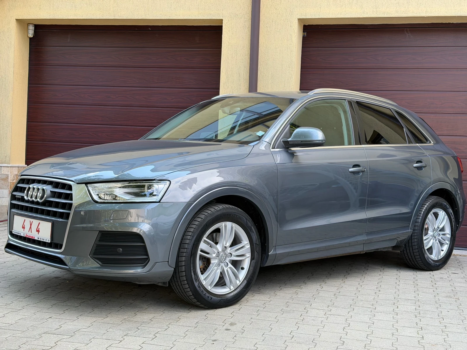 Audi Q3 2.0TDI/4x4, снимка 3 - Автомобили и джипове - 55790880