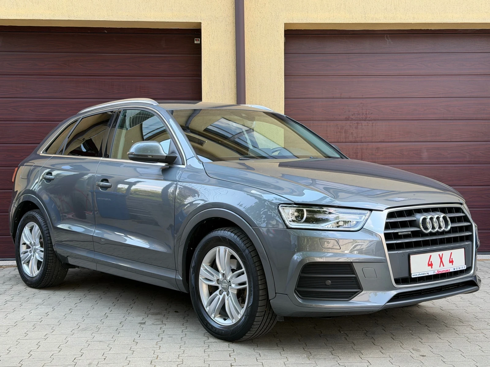 Audi Q3 2.0TDI/4x4, снимка 2 - Автомобили и джипове - 55790880