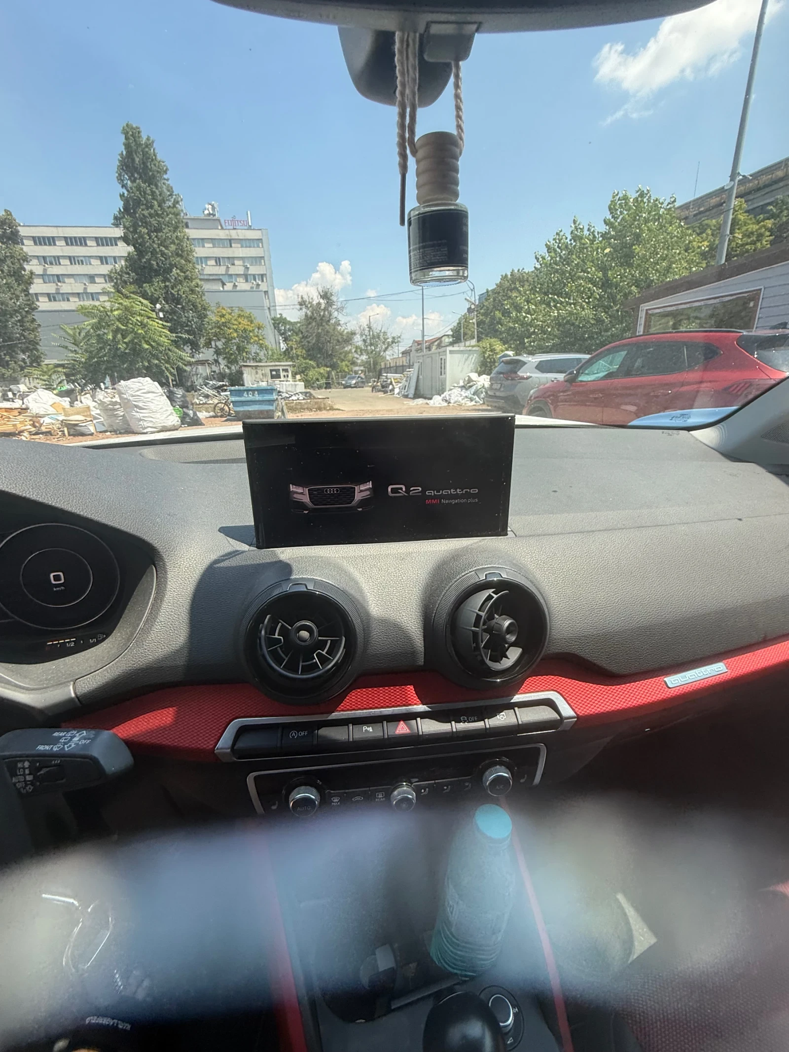 Audi Q2, снимка 5 - Автомобили и джипове - 56255343