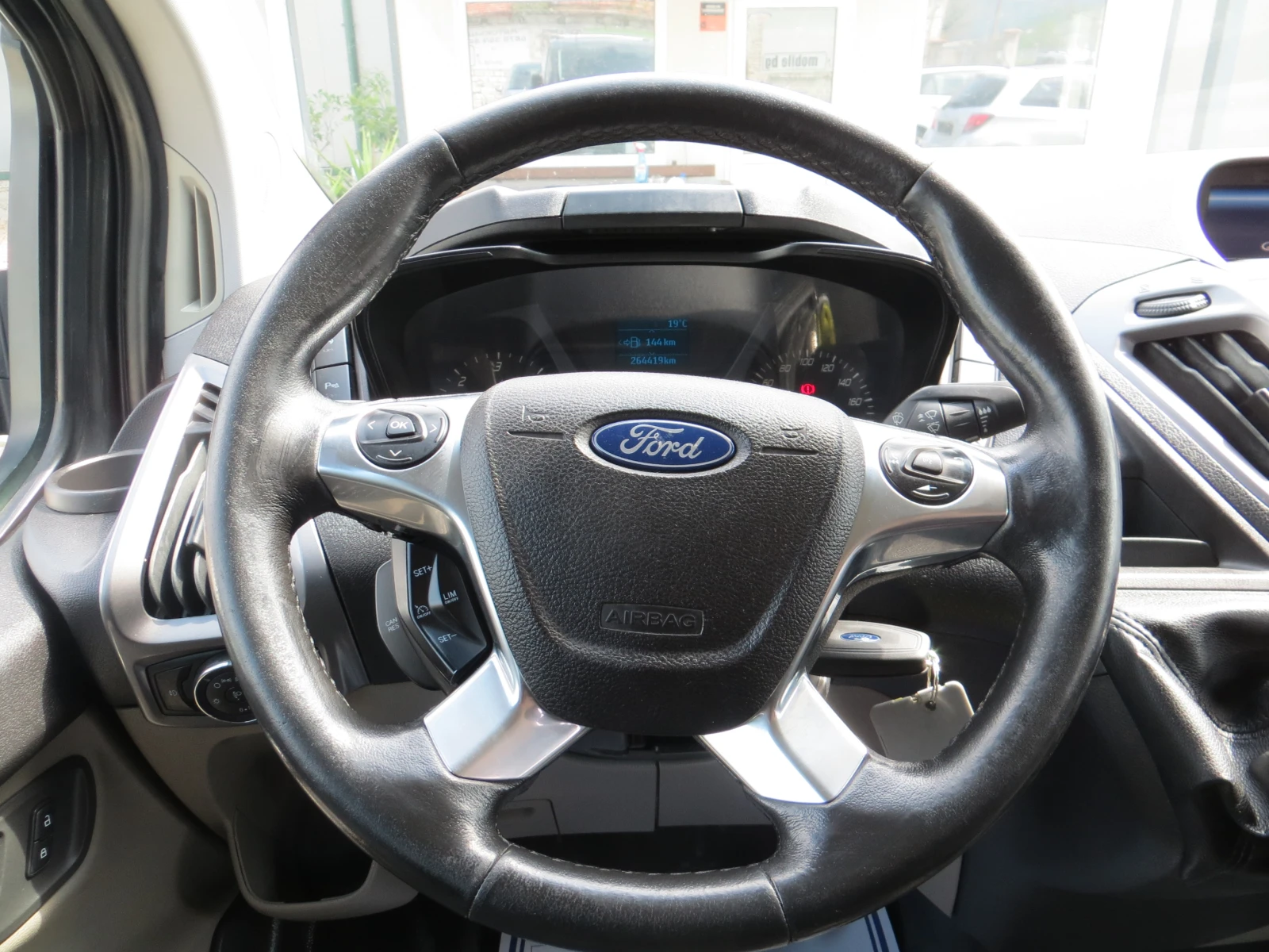 Ford Transit Custom 2.0EcoBlue-6�����-���������-�������� ������� | Mobile.bg � ����������� 16