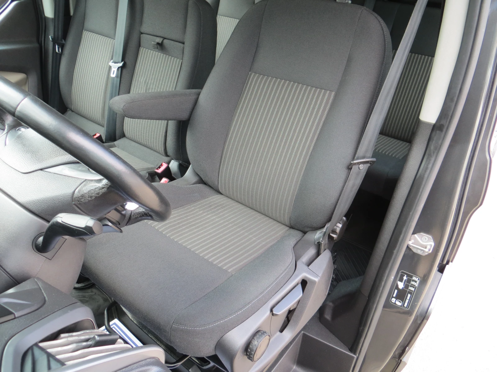 Ford Transit Custom 2.0EcoBlue-6�����-���������-�������� ������� | Mobile.bg � ����������� 9