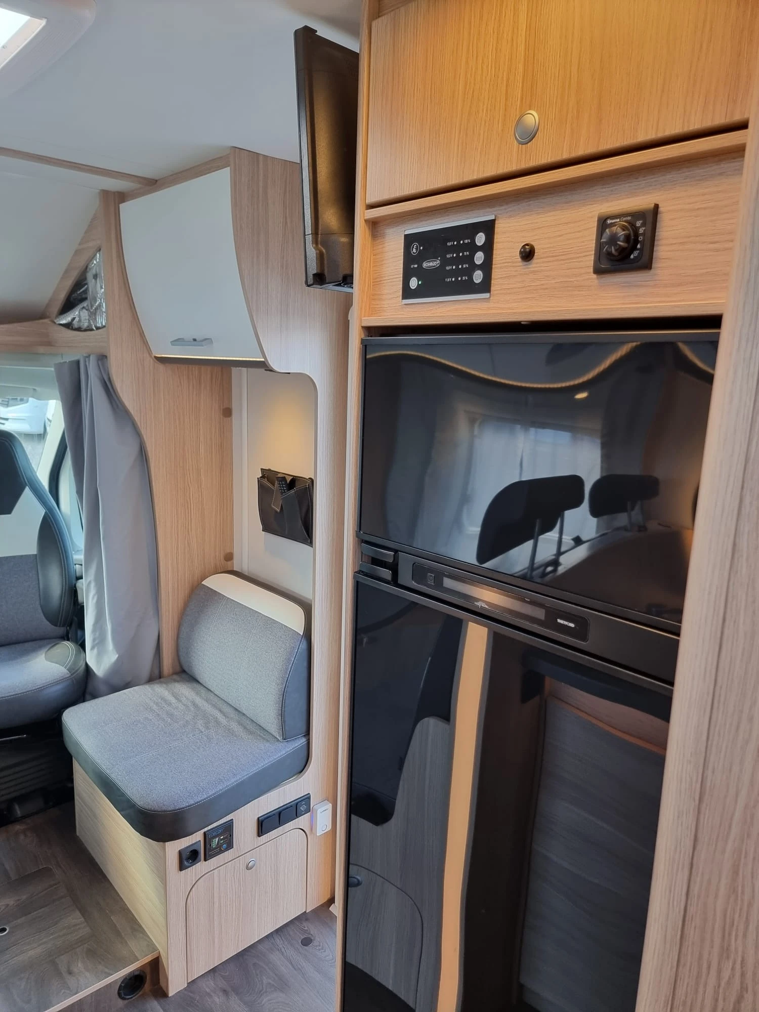  SUNLIGHT T68 | Mobile.bg   14