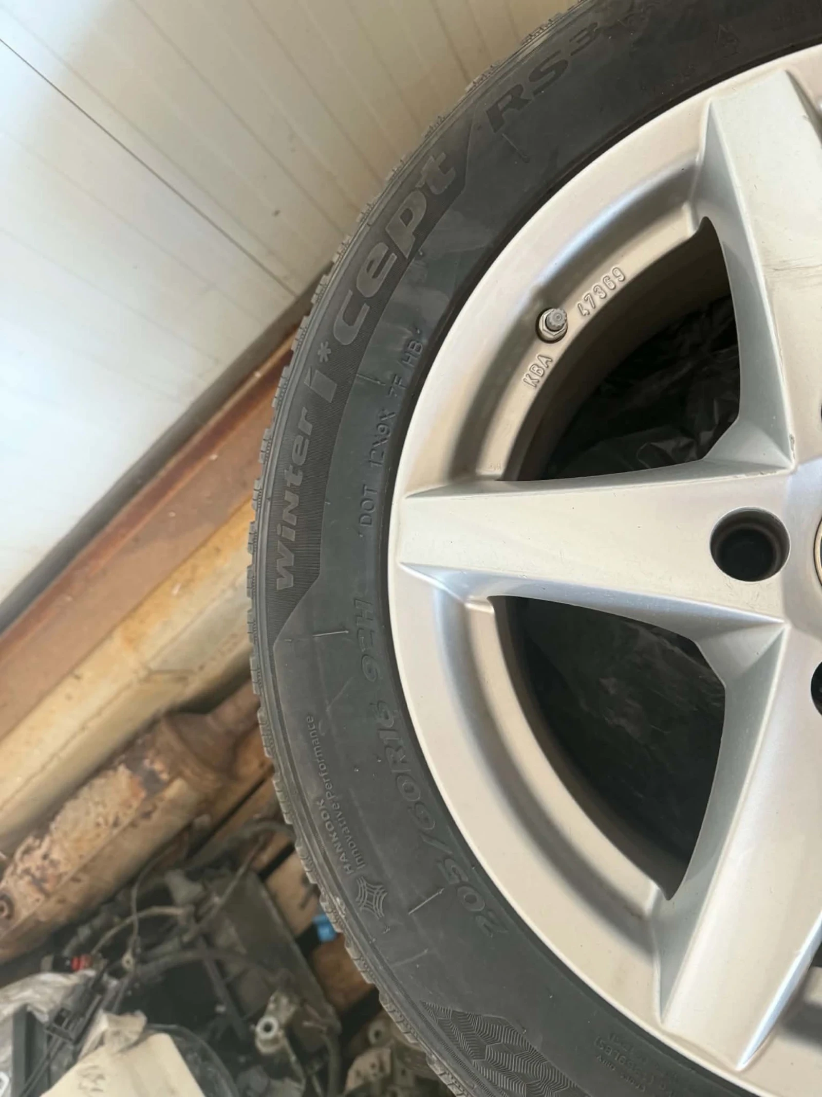 ���� � ������ 205/65R16 | Mobile.bg � ����������� 3