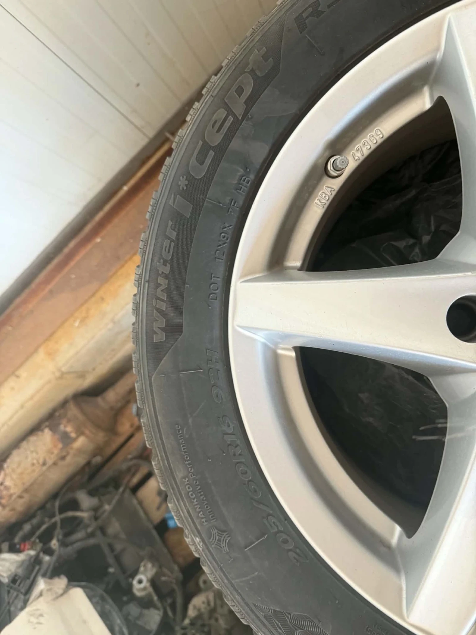 ���� � ������ 205/65R16 | Mobile.bg � ����������� 6