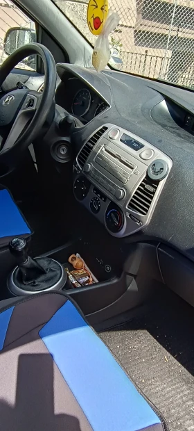 Hyundai I20 Хюндай и20 1, 2бензин с фабрична газова уредба, снимка 6