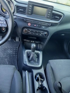 Kia Ceed 1.4/100кс.* * * , снимка 11