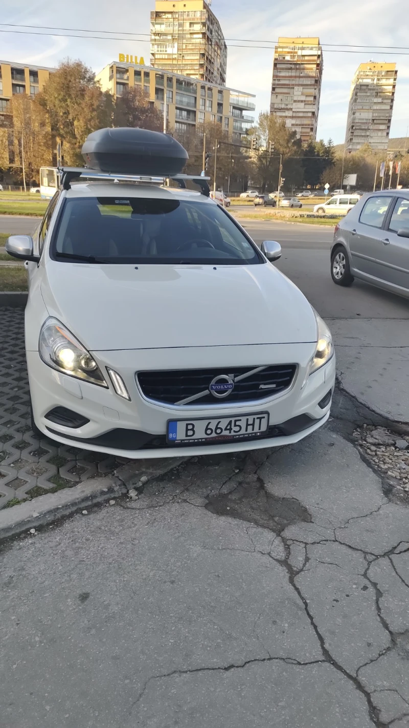 Volvo V60 2.0, снимка 3 - Автомобили и джипове - 47325202