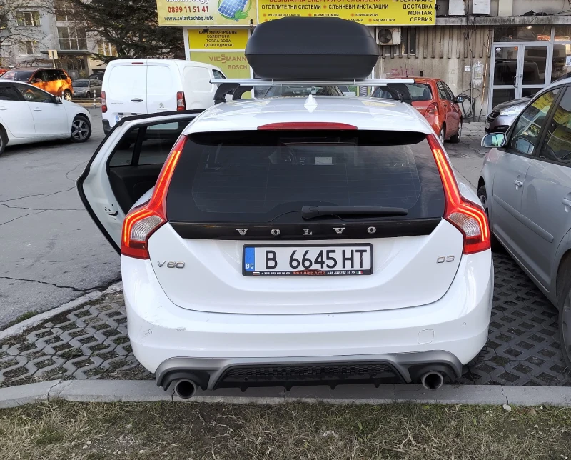 Volvo V60 2.0, снимка 2 - Автомобили и джипове - 47325202