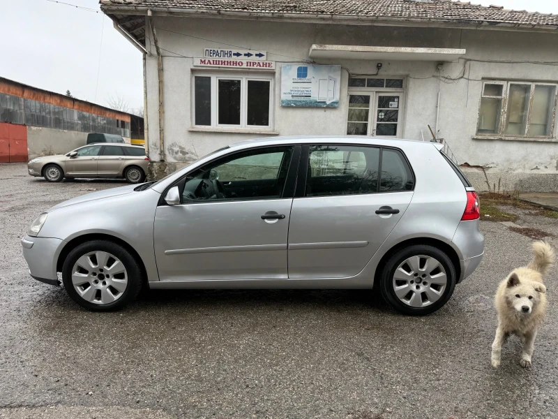 VW Golf 1.9 TDI, снимка 3 - Автомобили и джипове - 48305180