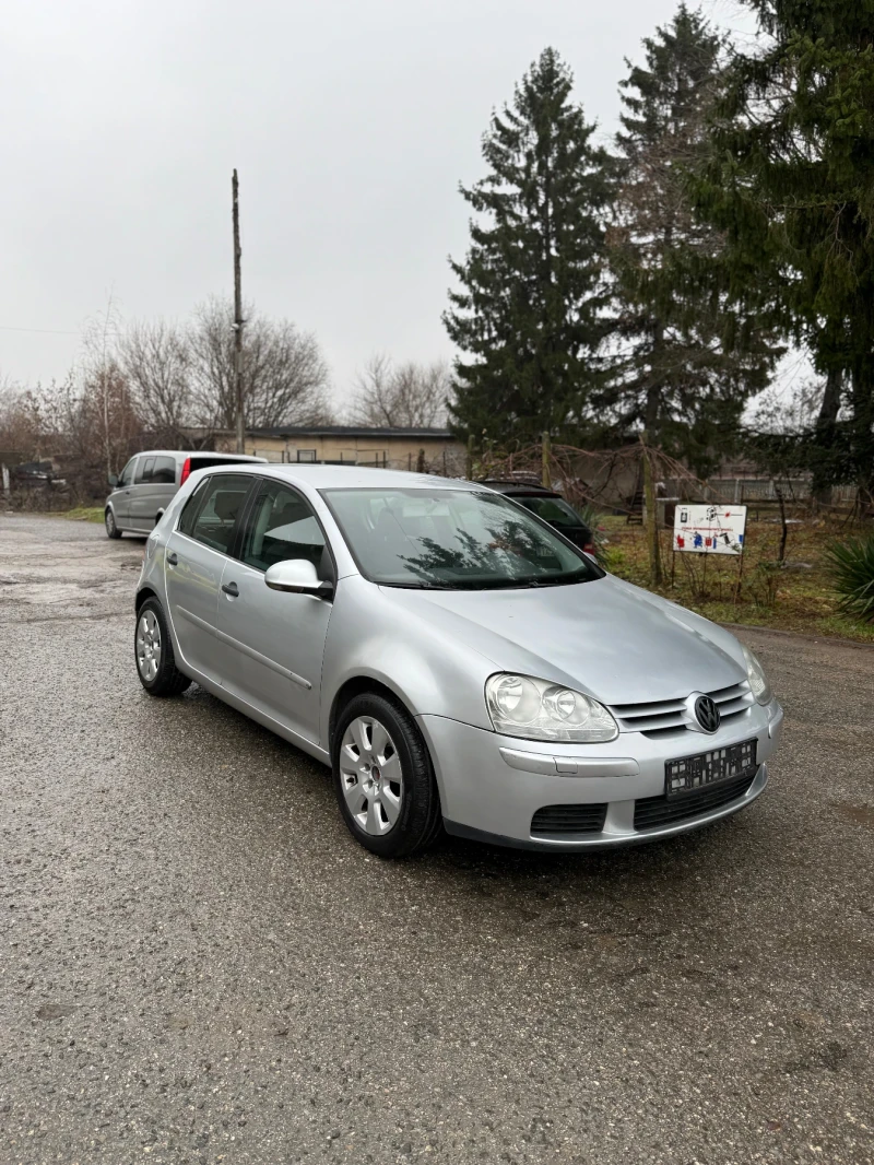 VW Golf 1.9 TDI, снимка 2 - Автомобили и джипове - 48305180