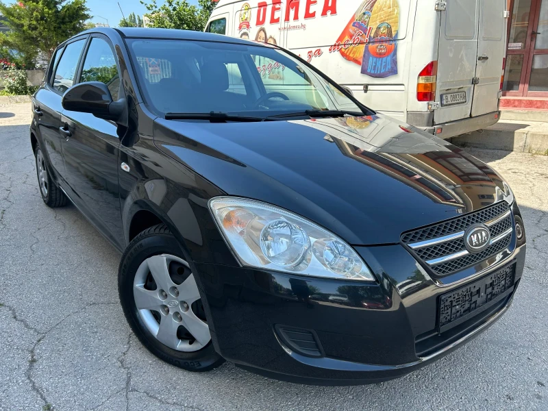 Kia Ceed 1.4i БЕНЗИН, снимка 3 - Автомобили и джипове - 50786670