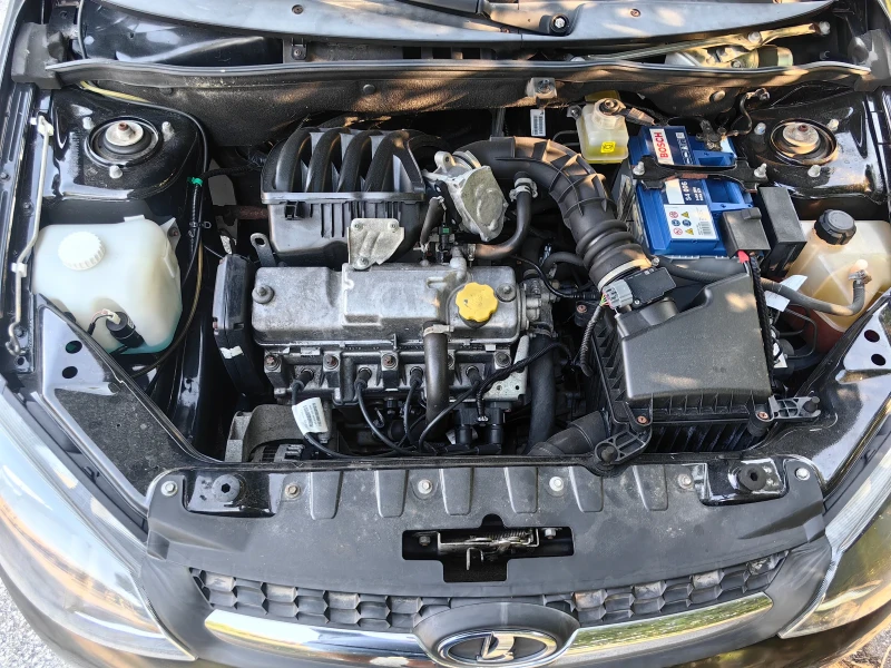 Lada Kalina 1.6 Бензин 87 к.с , снимка 10 - Автомобили и джипове - 51642561