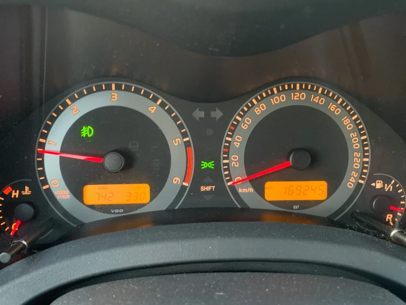 Toyota Auris 1.4D4D.FACE.NAVI.Много хубава!!!Собствен лизинг!!!, снимка 16 - Автомобили и джипове - 52738650