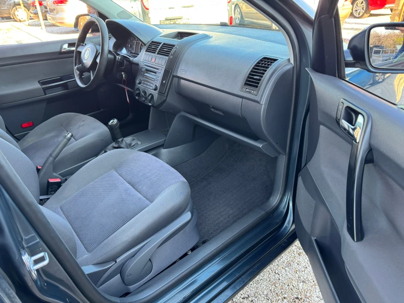 VW Polo 1.4TDI, снимка 16 - Автомобили и джипове - 52752661