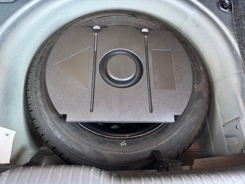 VW Polo 1.4TDI, снимка 14 - Автомобили и джипове - 52752661