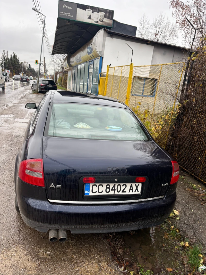 Audi A6 2, 4 бензин , снимка 3 - Автомобили и джипове - 53053173