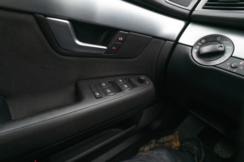 Audi A4 ALT, снимка 15 - Автомобили и джипове - 53064843