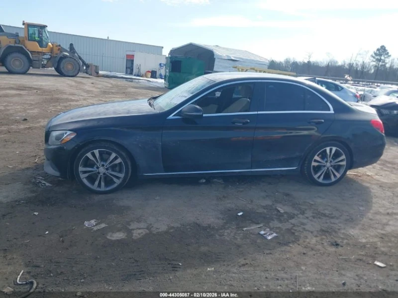 Mercedes-Benz C 300 2.0L I-4 DI, DOHC, VVT, TURBO, 241HP Rear Wheel, снимка 6 - Автомобили и джипове - 53570768