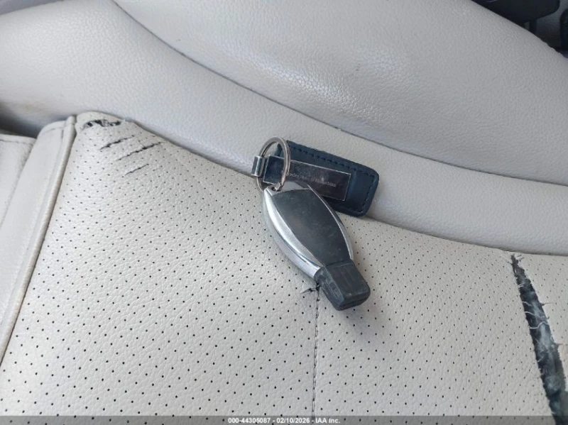 Mercedes-Benz C 300 2.0L I-4 DI, DOHC, VVT, TURBO, 241HP Rear Wheel, снимка 3 - Автомобили и джипове - 53570768