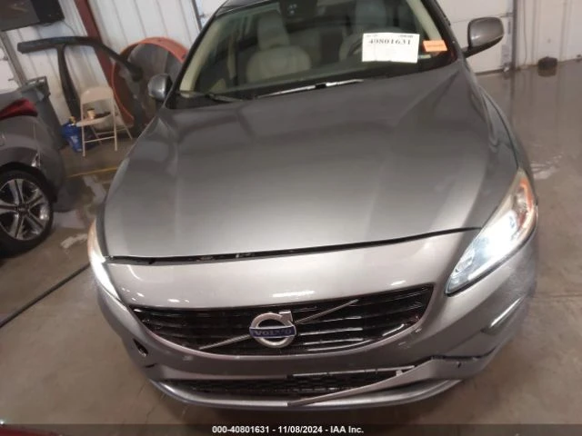 Volvo S60 T5 AWD Dynamic - изображение 5