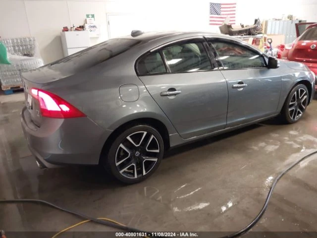 Volvo S60 T5 AWD Dynamic - изображение 4
