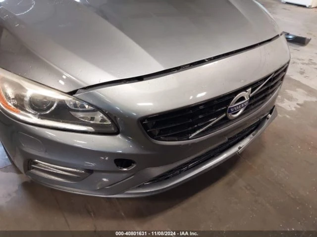 Volvo S60 T5 AWD Dynamic - изображение 9
