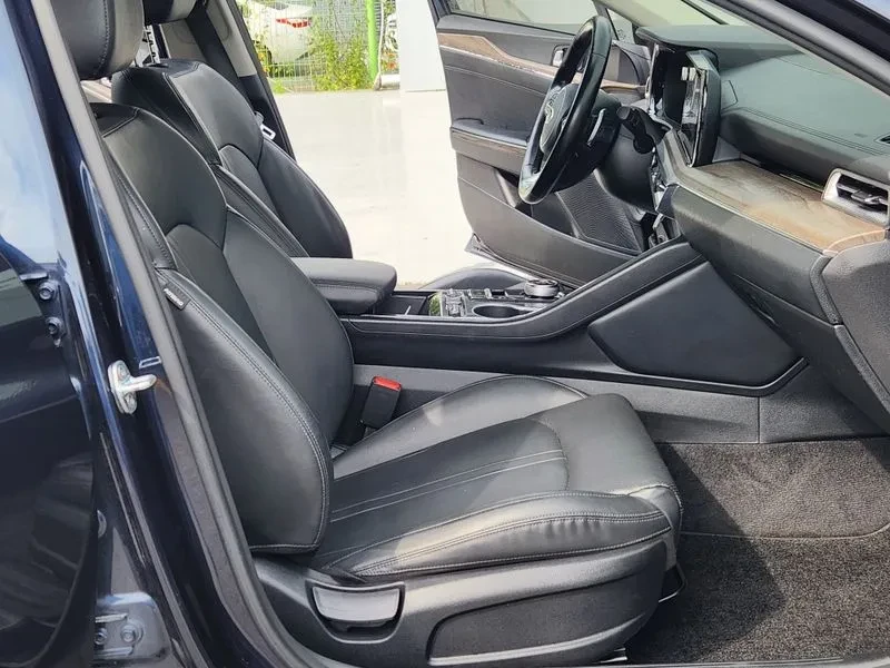 Kia K5 2.0 Noblesse, снимка 17 - Автомобили и джипове - 55736420