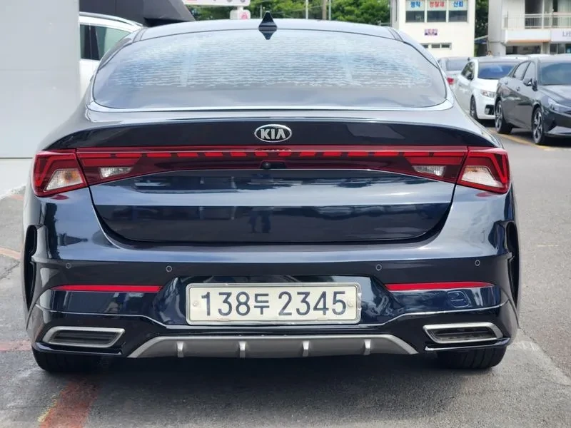 Kia K5 2.0 Noblesse, снимка 2 - Автомобили и джипове - 55736420