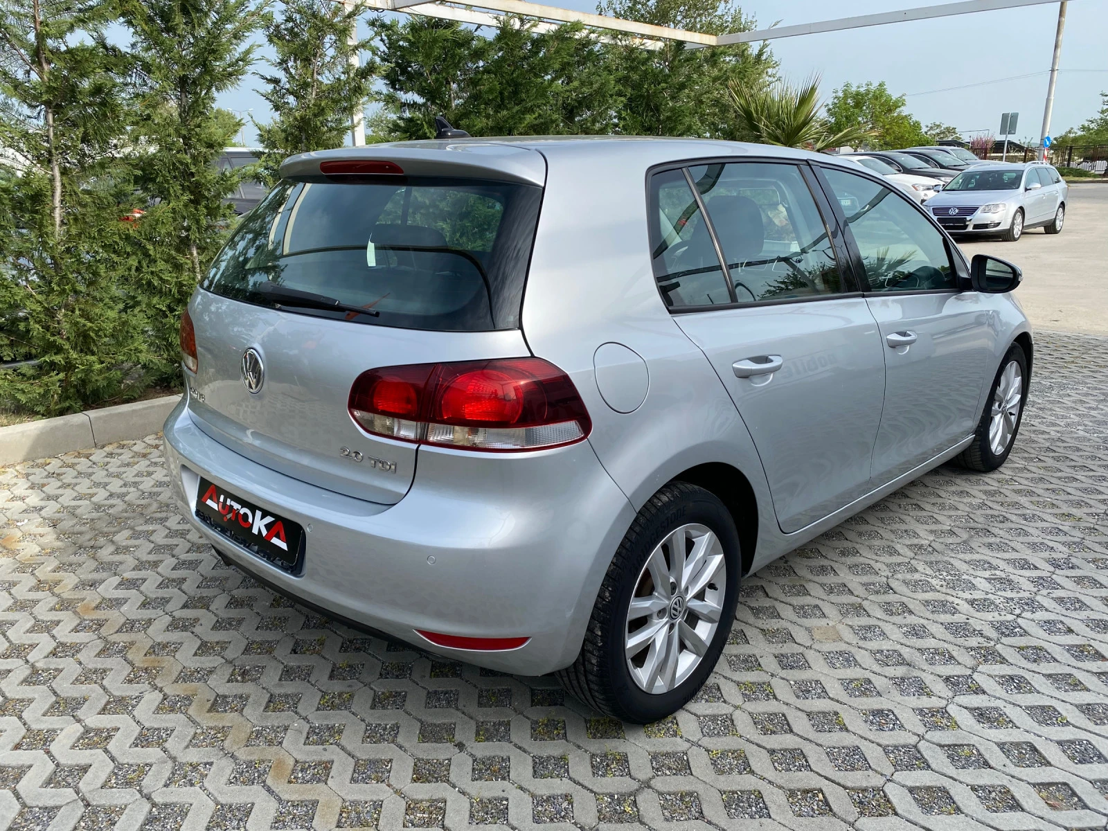 VW Golf 2.0TDI-140кс= 6ск= PARK ASSIST= АВТОПИЛОТ= НАВИ= E - изображение 3