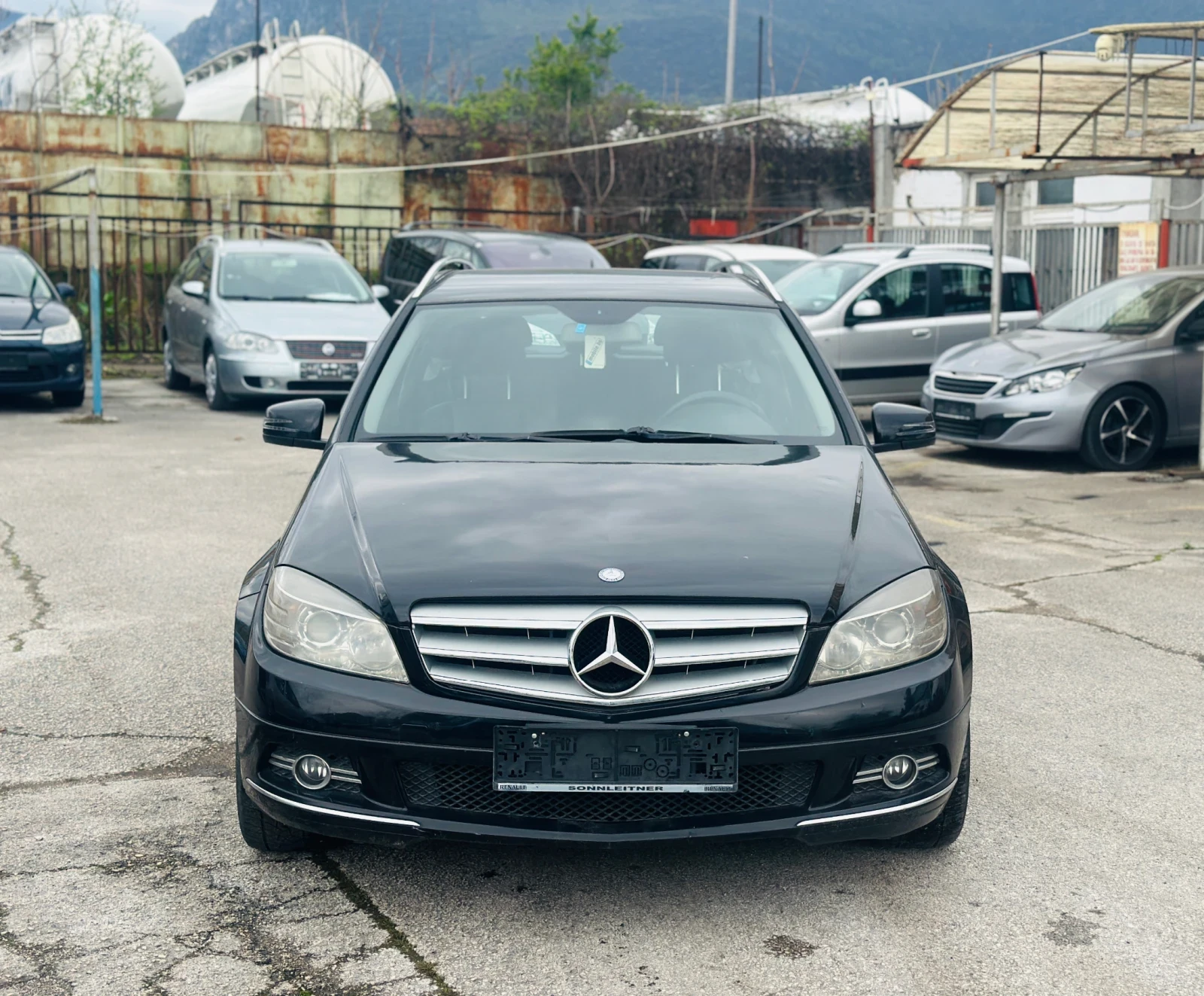 Mercedes-Benz C 220 2.2CDI-170кс - изображение 2