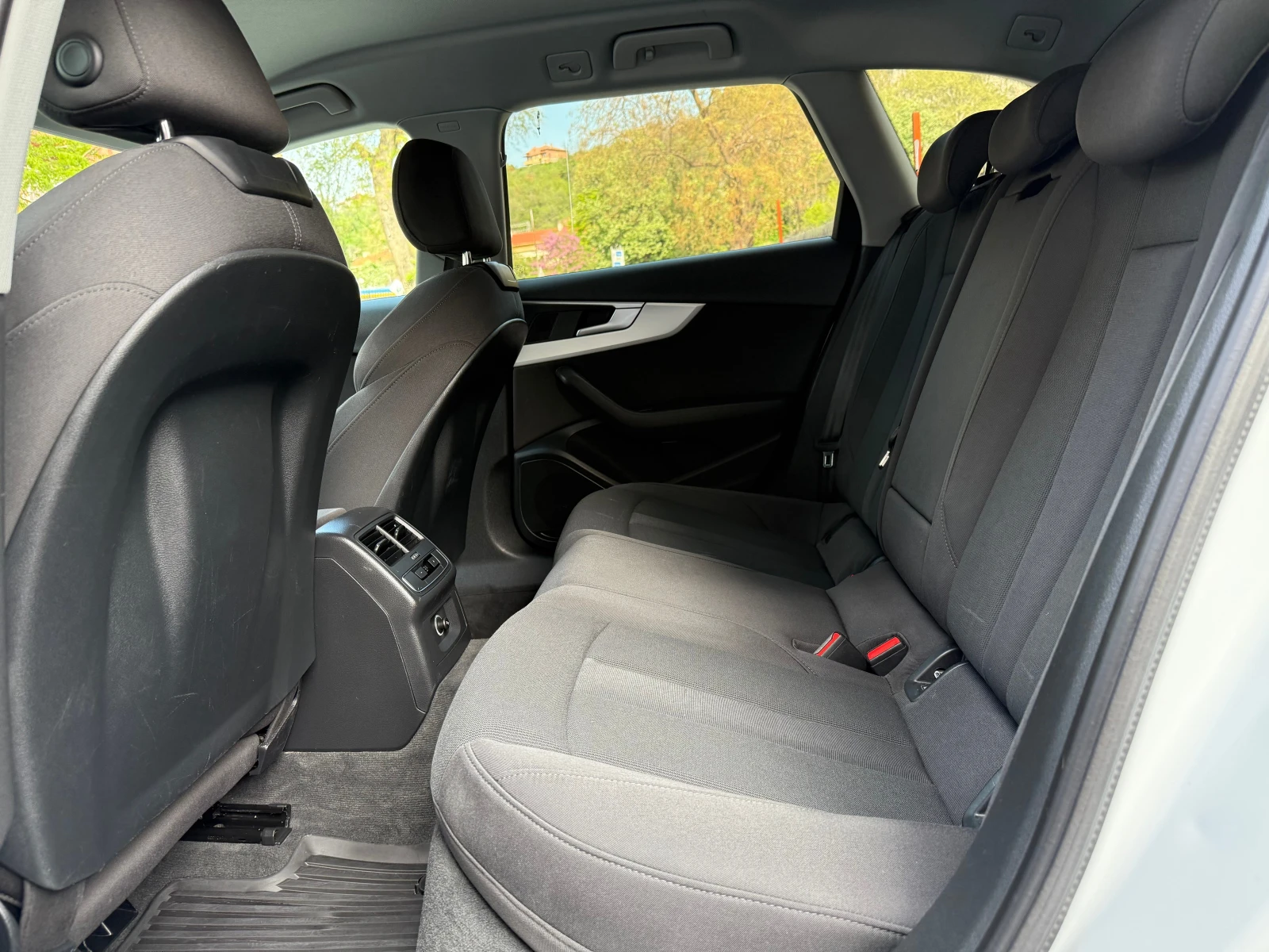 Audi A4 Allroad 2.0 TDI QUATRTRO - изображение 8