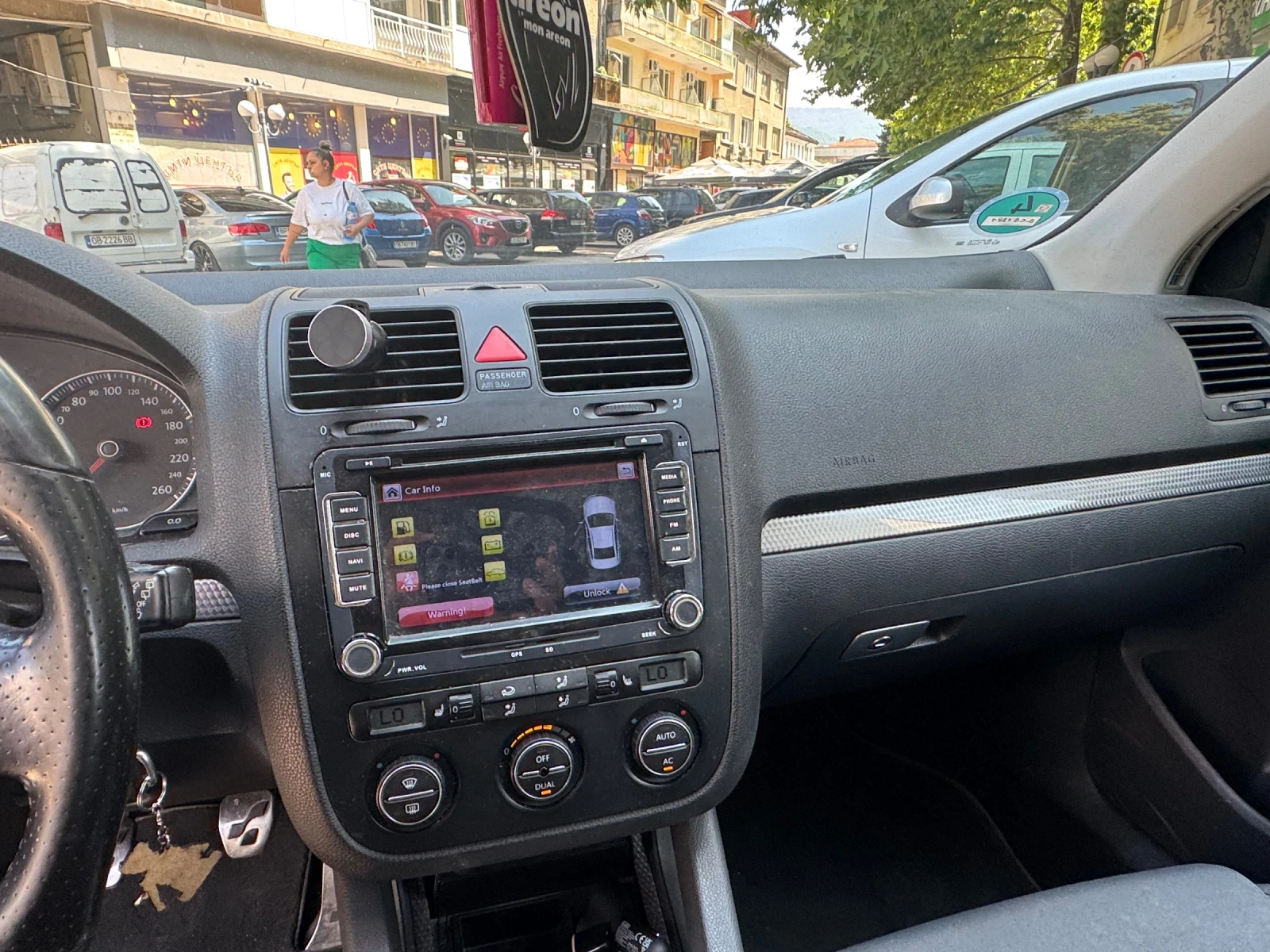 VW Golf  - изображение 8