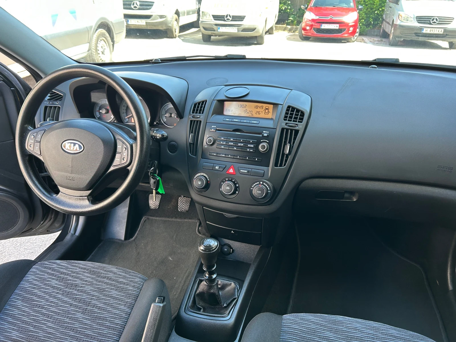 Kia Ceed 1.4i БЕНЗИН - изображение 10