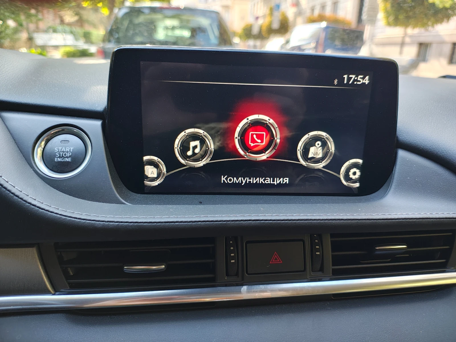 Mazda 6 SKYACTIV-G 2.0 - изображение 9