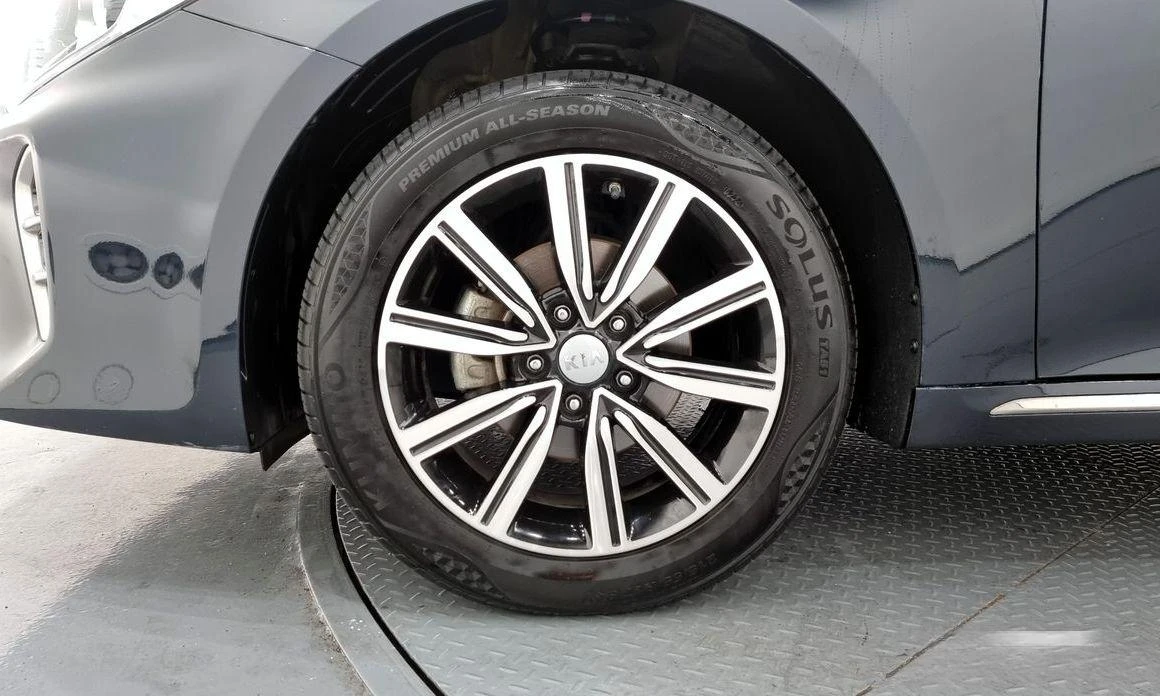 Kia K5 LPG - изображение 5