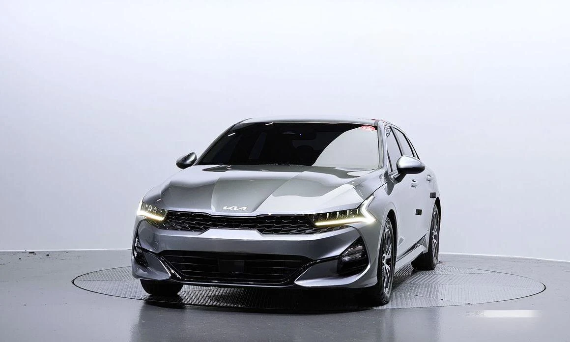 Kia K5 2.0 LPG Trendy * НАЙ-ДОБРА ЦЕНА В БЪЛГАРИЯ*  - изображение 3