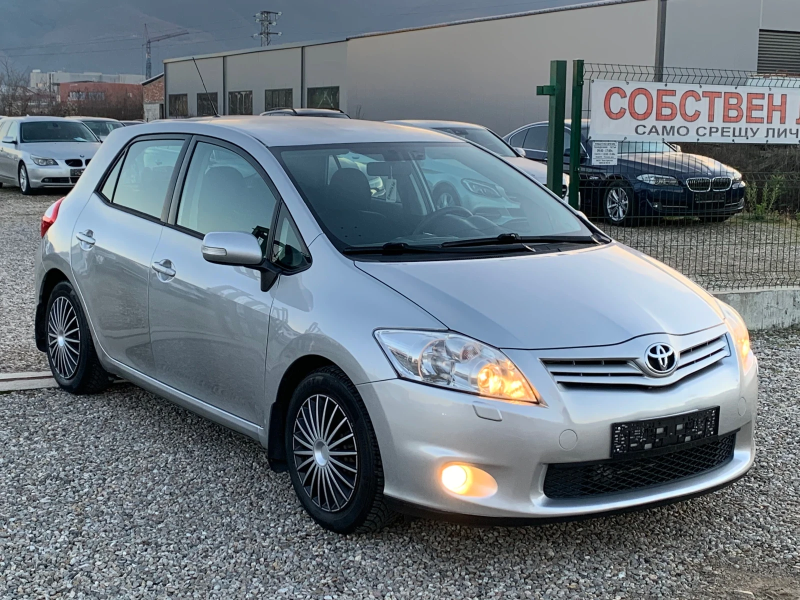 Toyota Auris 1.4D4D.FACE.NAVI.Много хубава!!!Собствен лизинг!!! - изображение 3