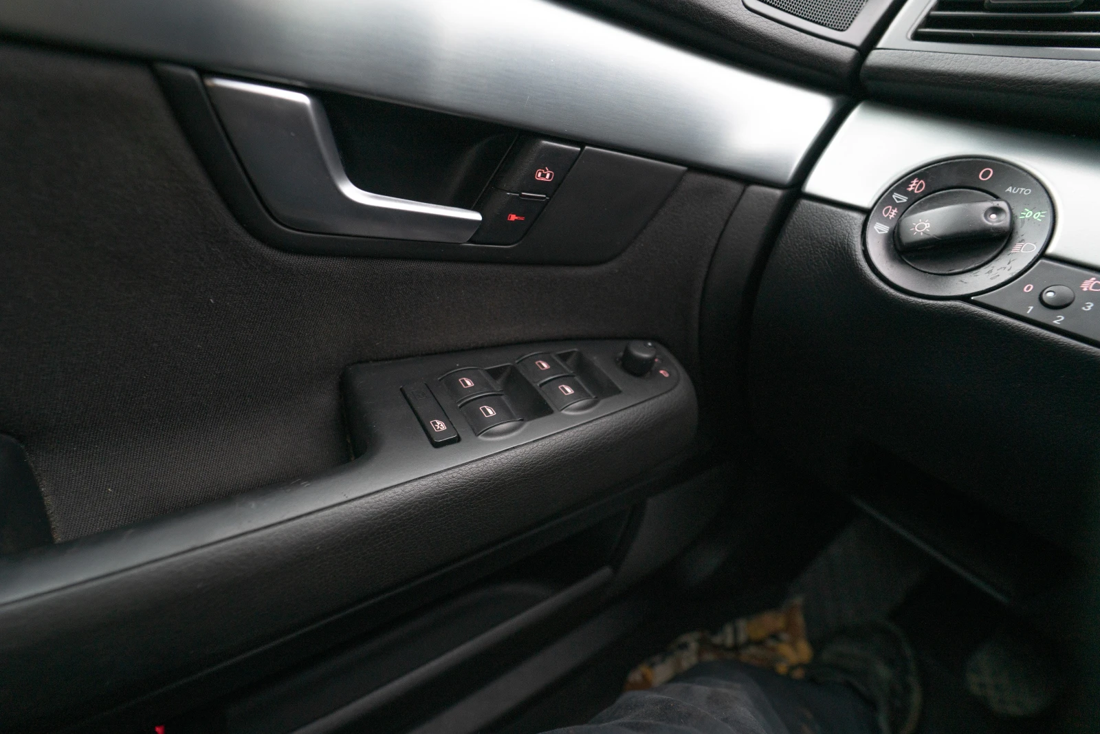 Audi A4 ALT, снимка 15 - Автомобили и джипове - 53064843