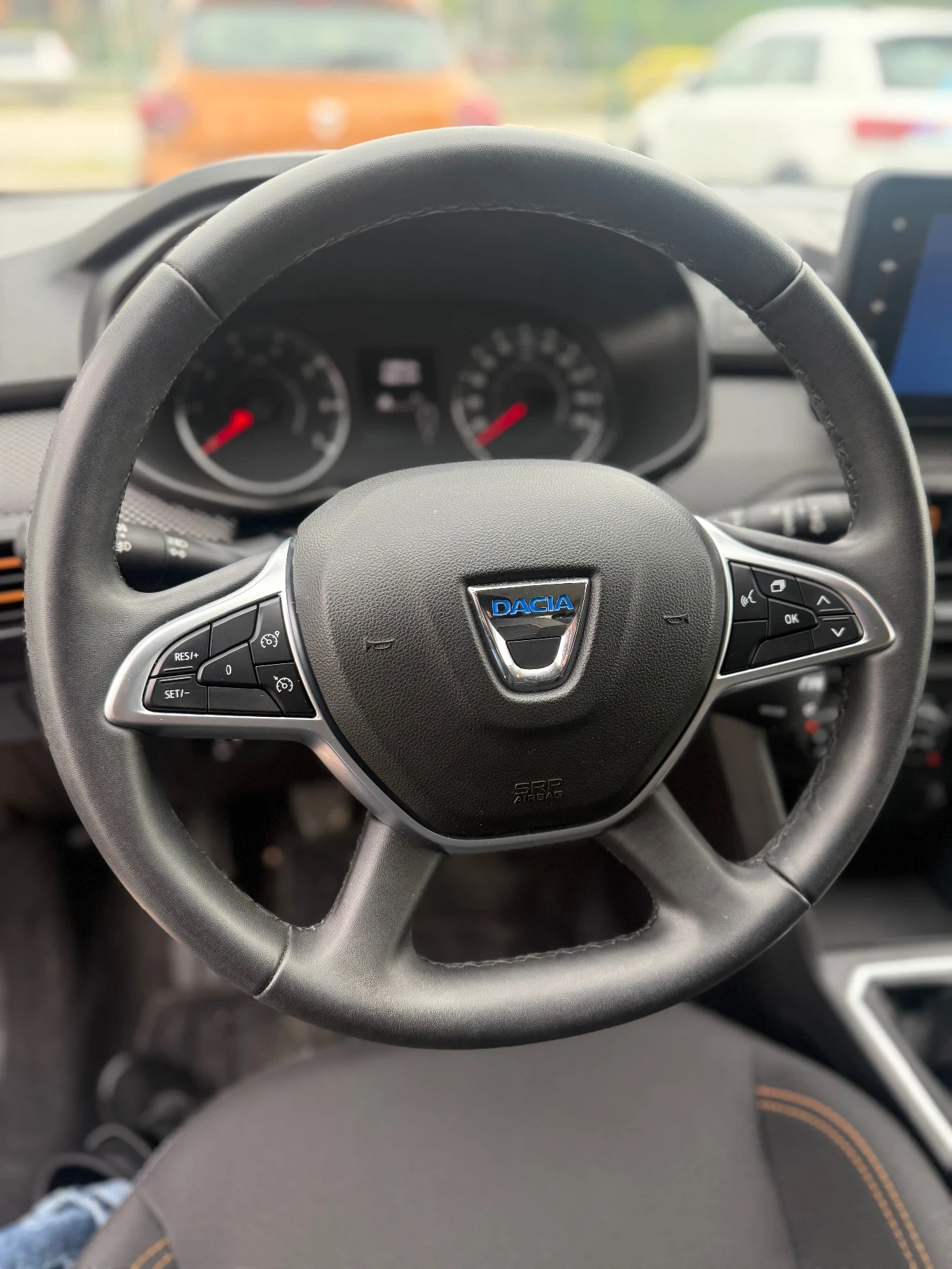 Dacia Sandero STEPWAY, снимка 8 - Автомобили и джипове - 53433756