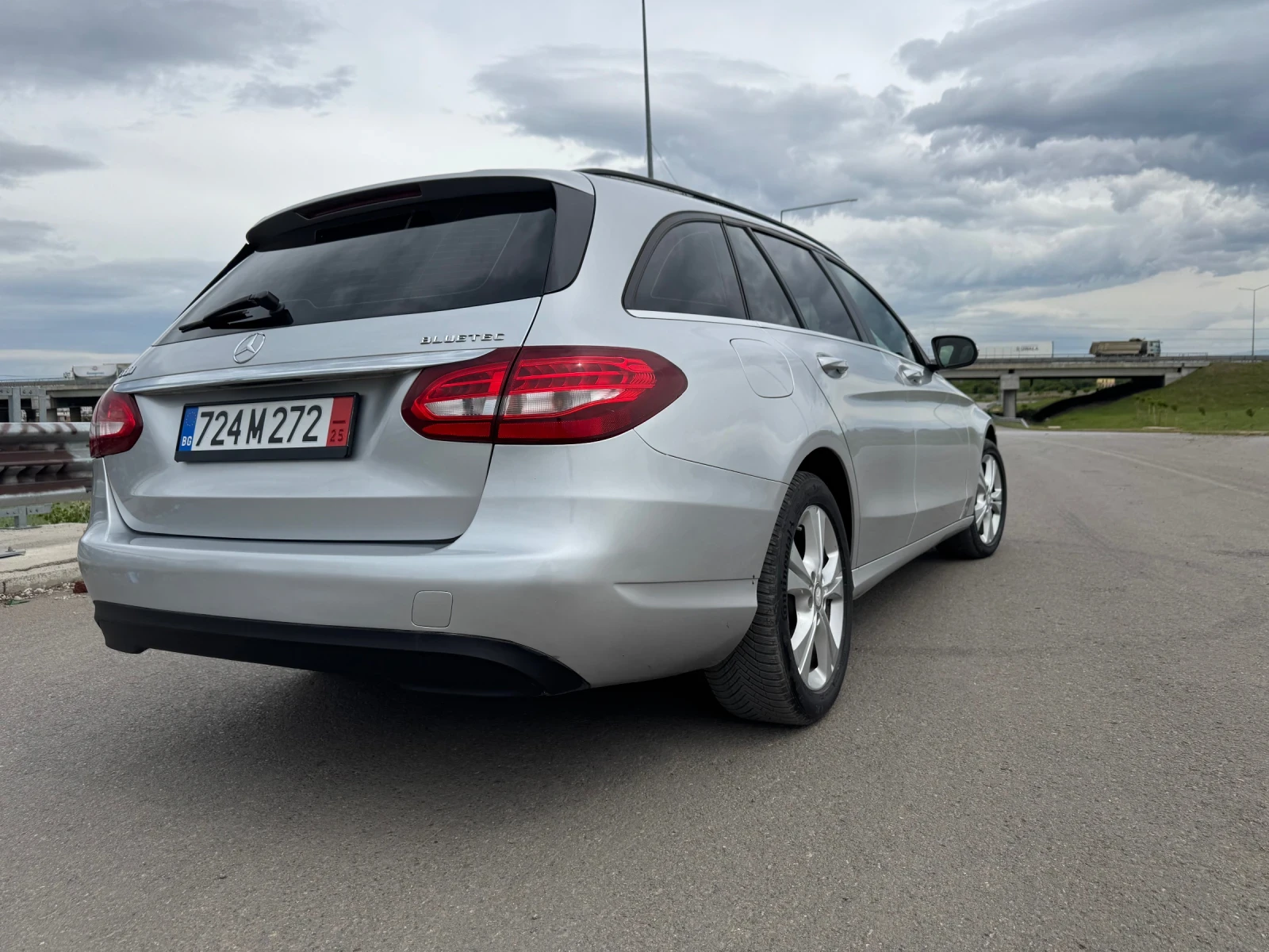 Mercedes-Benz C 180, снимка 7 - Автомобили и джипове - 54146200