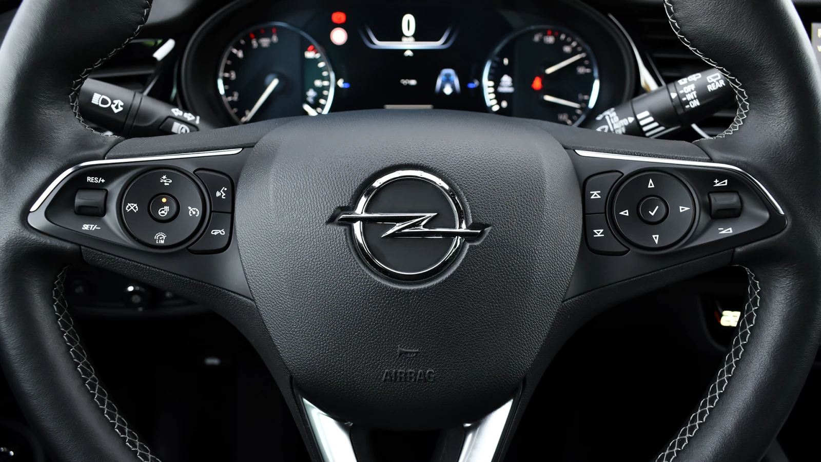Opel Insignia Sports Tourer 2.0d Bussines Automatic | Mobile.bg � ����������� 11
